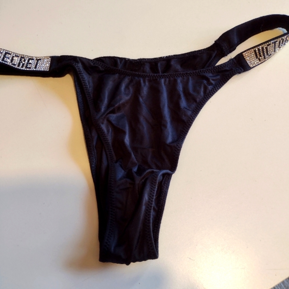 Victoria's secret bling thong, black